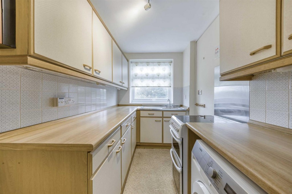 Images for Woodstock Close, North Oxford EAID:BUTLSHEWESTAPI BID:1