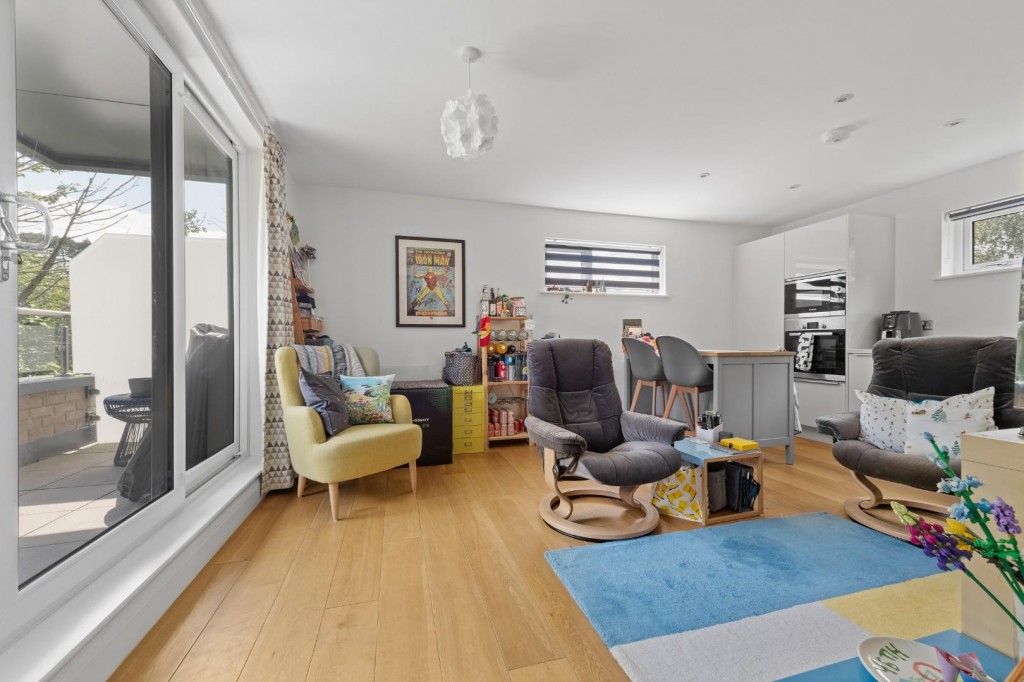 Images for Mortimer Court, 66 Cumnor Hill, Oxford EAID:BUTLSHEWESTAPI BID:1