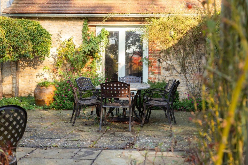 Images for Chilswell Lane, Boars Hill, Oxford EAID:BUTLSHEWESTAPI BID:1