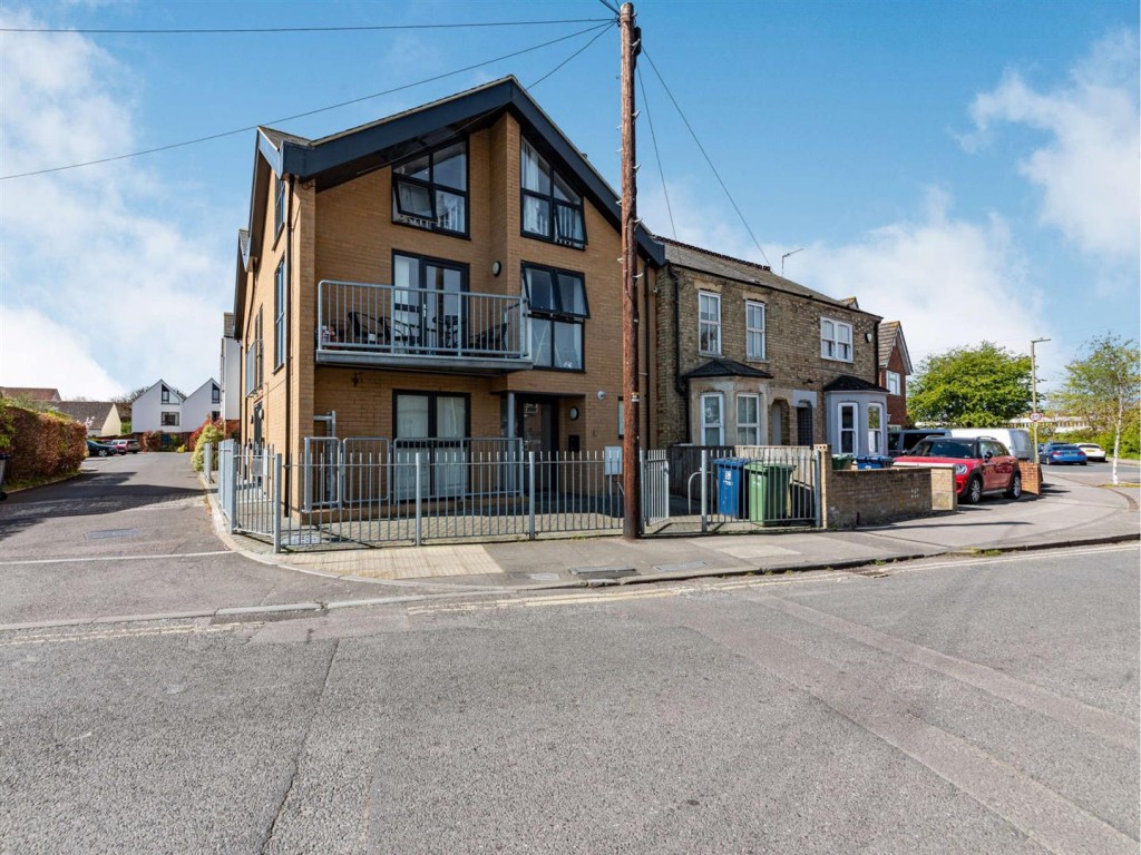 Images for Temple Mews, 6 Temple Road, Temple Cowley. EAID:BUTLSHEWESTAPI BID:11