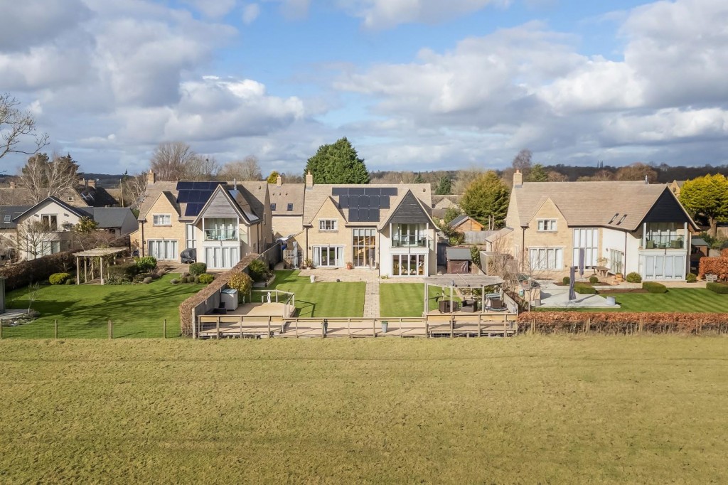 Images for Long Hanborough, Oxfordshire EAID:BUTLSHEWESTAPI BID:1