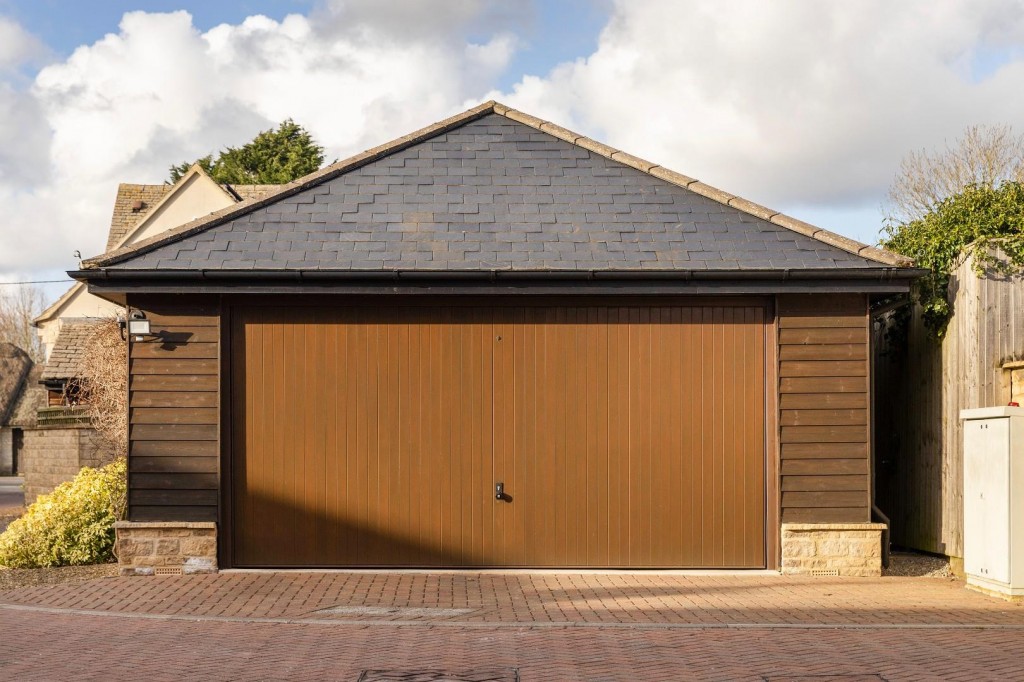 Images for Long Hanborough, Oxfordshire EAID:BUTLSHEWESTAPI BID:1