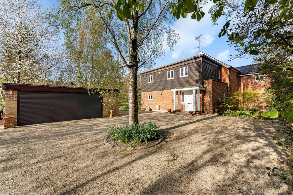 Images for Locks Lane, Wantage EAID:BUTLSHEWESTAPI BID:1