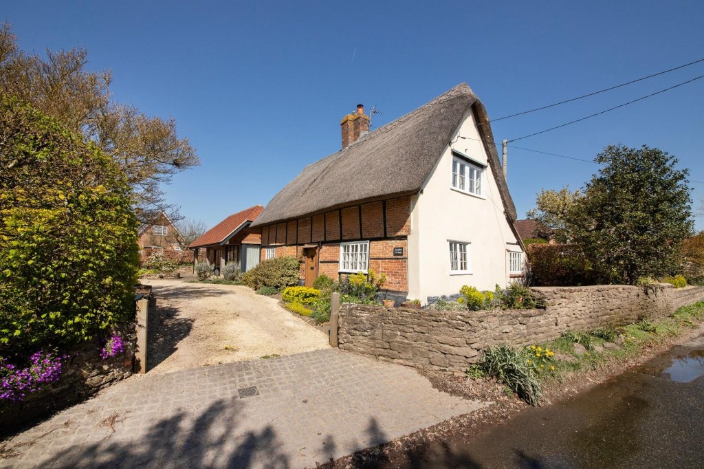 Images for Main Street, East Hanney, Wantage EAID:BUTLSHEWESTAPI BID:1