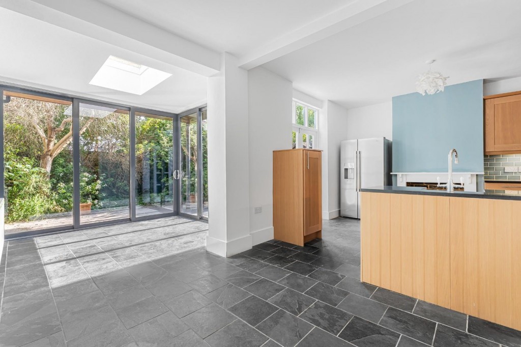 Images for Grove Street, Summertown, Oxford EAID:BUTLSHEWESTAPI BID:1