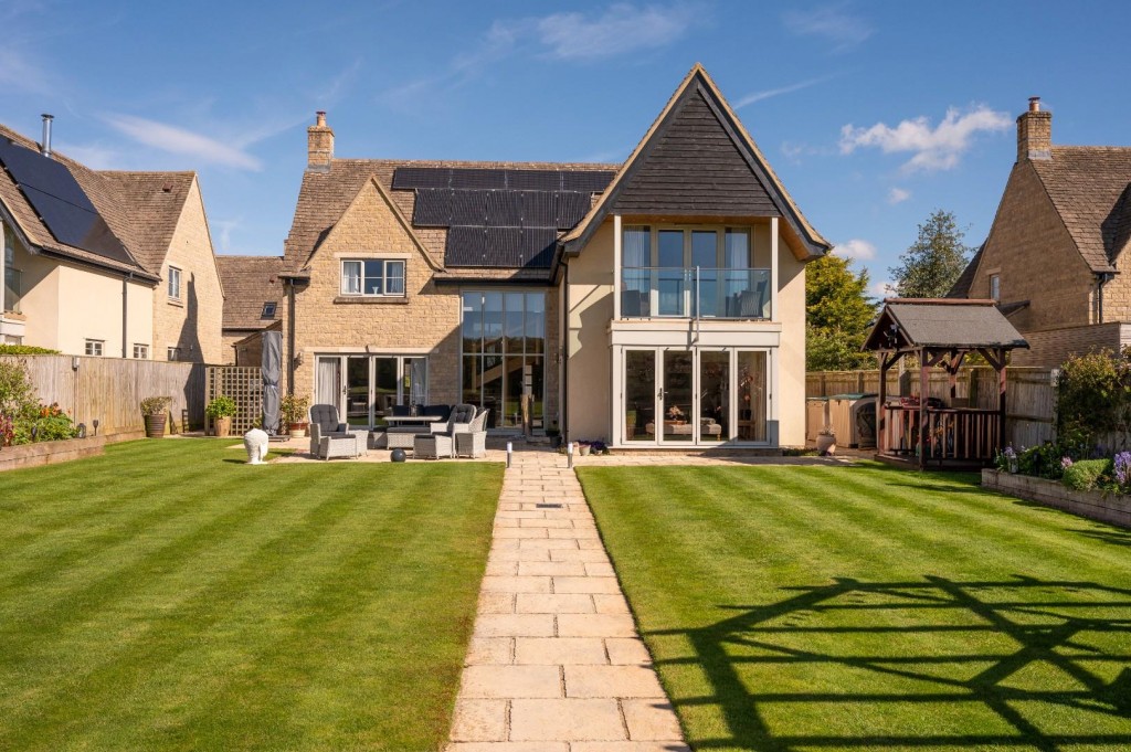 Images for Long Hanborough, Nr. Witney EAID:BUTLSHEWESTAPI BID:1