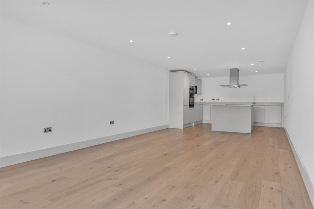 Images for Eaton Court, 86 Cumnor Hill EAID:BUTLSHEWESTAPI BID:11