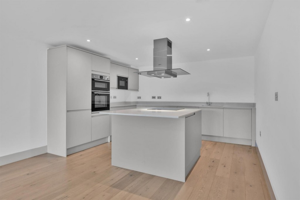 Images for Eaton Court, 86 Cumnor Hill EAID:BUTLSHEWESTAPI BID:11