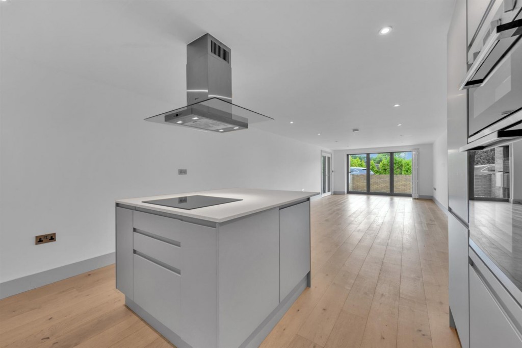 Images for Eaton Court, 86 Cumnor Hill EAID:BUTLSHEWESTAPI BID:11