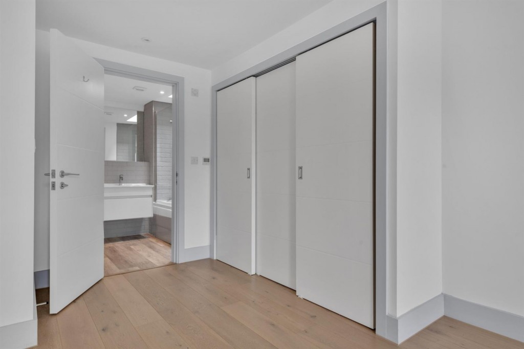 Images for Eaton Court, 86 Cumnor Hill EAID:BUTLSHEWESTAPI BID:11