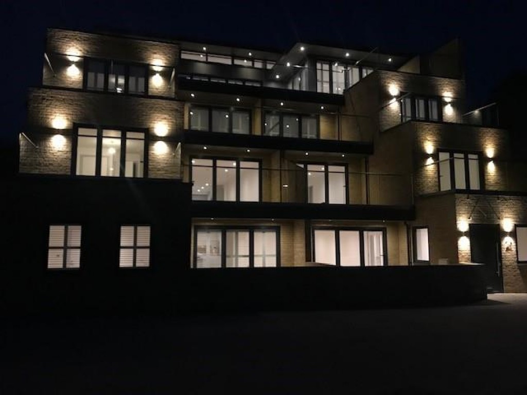 Images for Eaton Court, 86 Cumnor Hill EAID:BUTLSHEWESTAPI BID:11