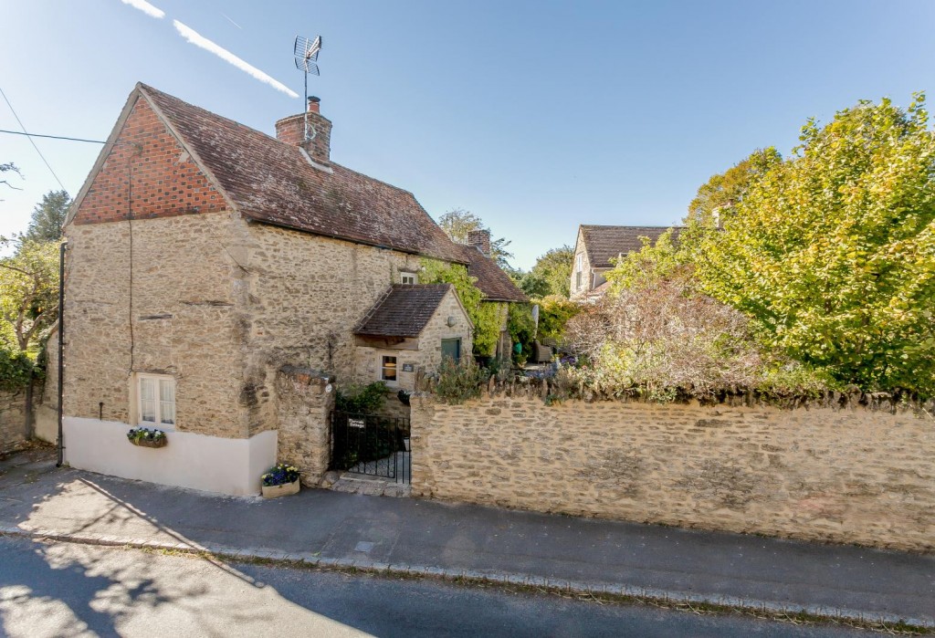 Images for North Street, Marcham, Abingdon EAID:BUTLSHEWESTAPI BID:11