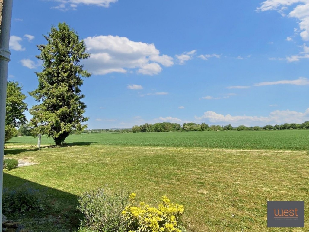 Images for Compton Beauchamp, Swindon EAID:BUTLSHEWESTAPI BID:11