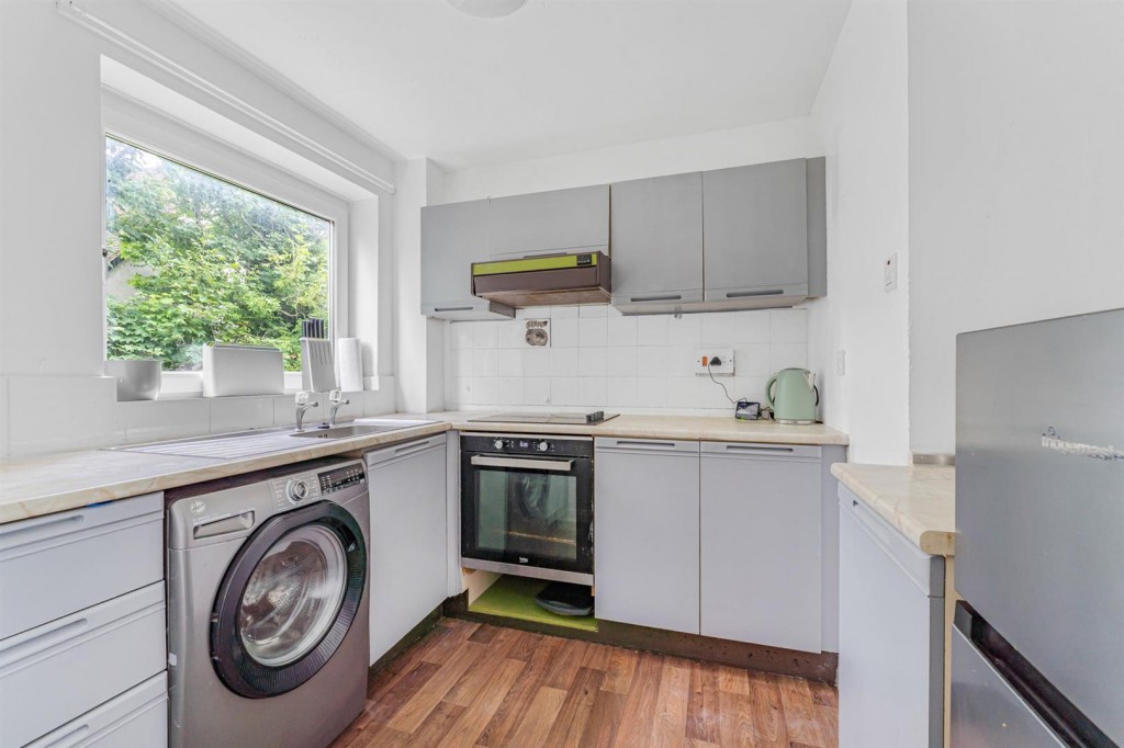 Images for Pulker Close EAID:BUTLSHEWESTAPI BID:11