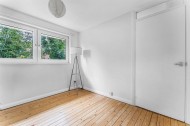 Images for Pulker Close