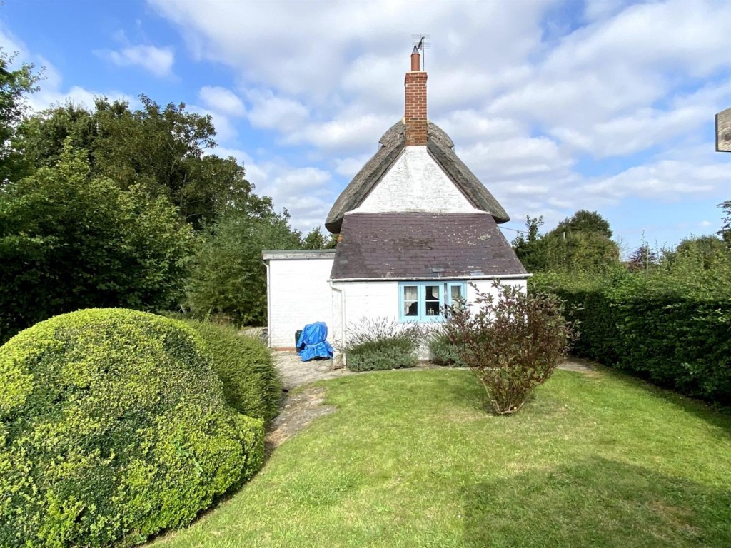 Images for Westminster Bridge Cottage, Woolstone Road, Uffington EAID:BUTLSHEWESTAPI BID:11