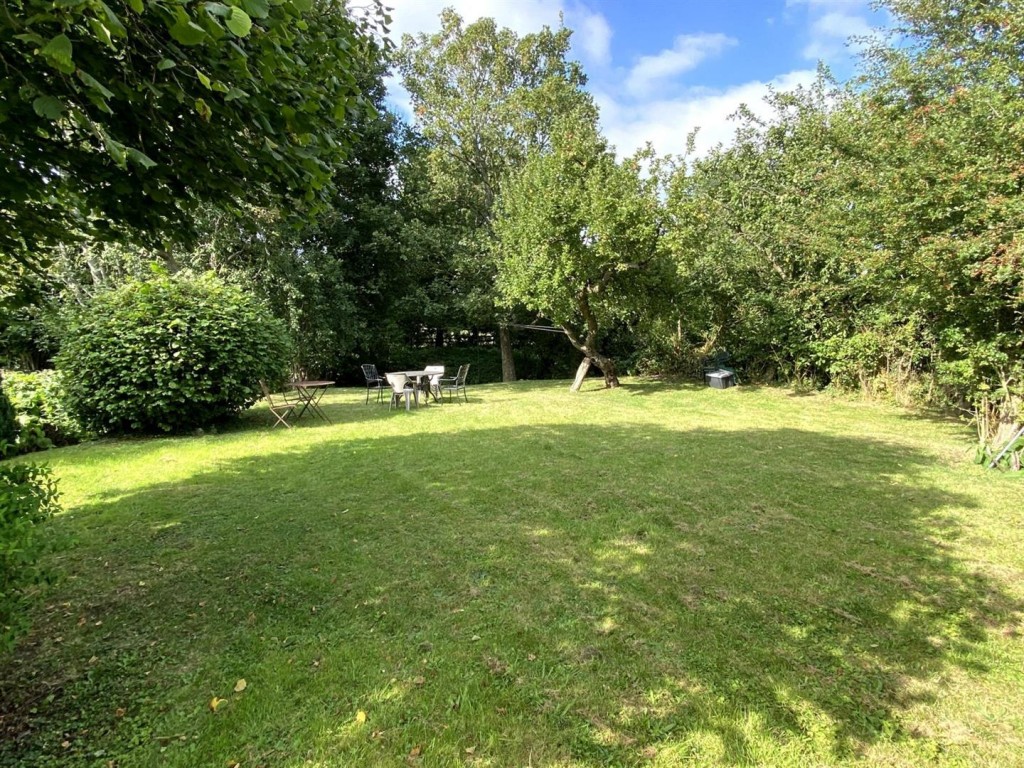 Images for Westminster Bridge Cottage, Woolstone Road, Uffington EAID:BUTLSHEWESTAPI BID:11