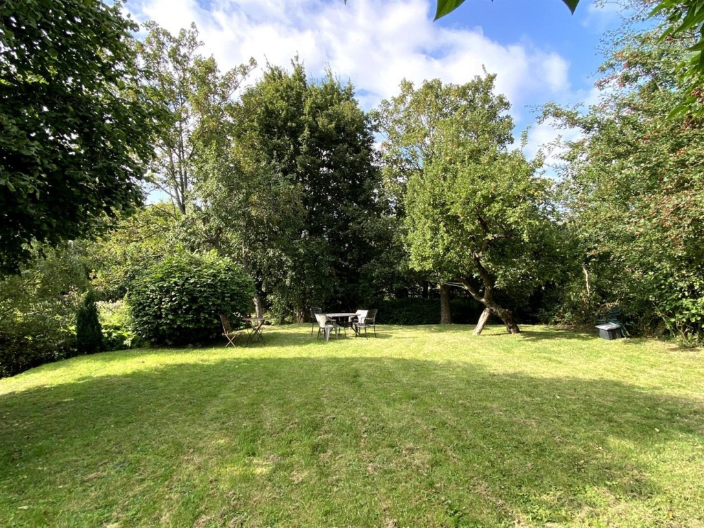 Images for Westminster Bridge Cottage, Woolstone Road, Uffington EAID:BUTLSHEWESTAPI BID:11