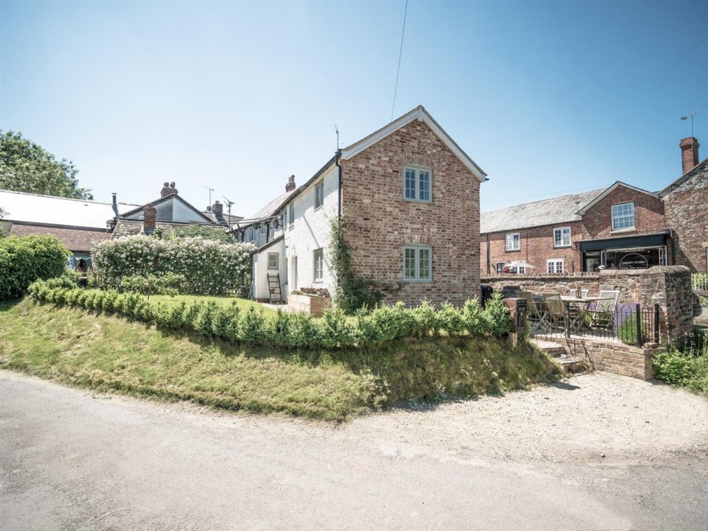 Images for Dobbins, 1 High Street, Childrey EAID:BUTLSHEWESTAPI BID:11