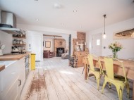 Images for Dobbins, 1 High Street, Childrey