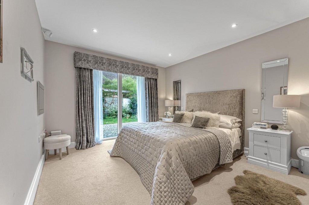 Images for Marcham, Nr. Abingdon-on-Thames EAID:BUTLSHEWESTAPI BID:1
