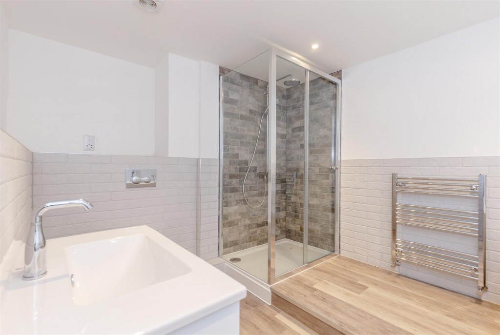 Images for Apartment 4 Eaton Court, 86 Cumnor Hill, Oxford EAID:BUTLSHEWESTAPI BID:11