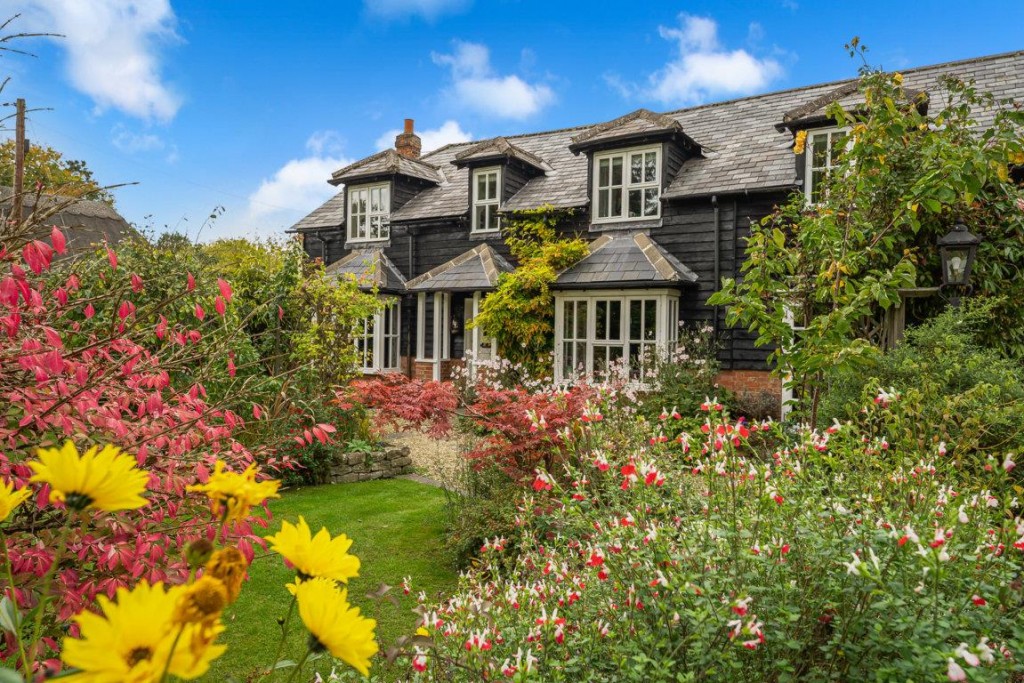 Images for Woolstone EAID:BUTLSHEWESTAPI BID:1