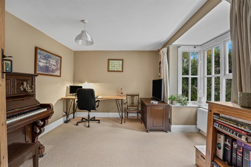 Images for Woolstone EAID:BUTLSHEWESTAPI BID:1