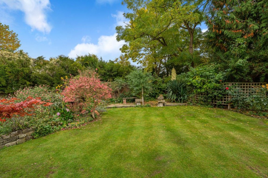 Images for Woolstone EAID:BUTLSHEWESTAPI BID:1