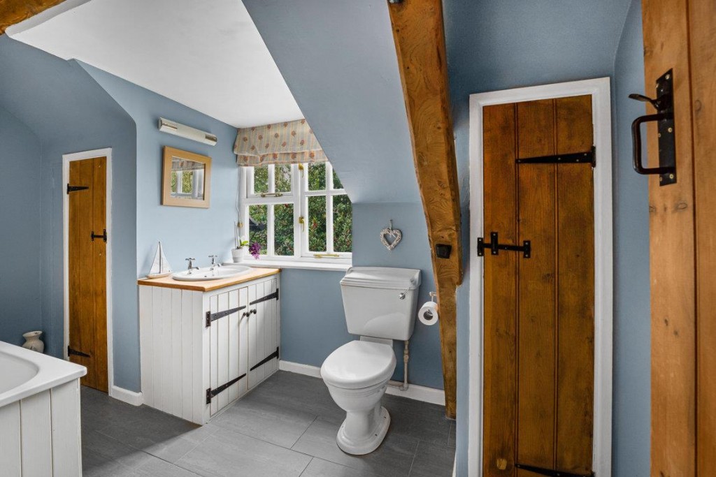 Images for Woolstone EAID:BUTLSHEWESTAPI BID:1