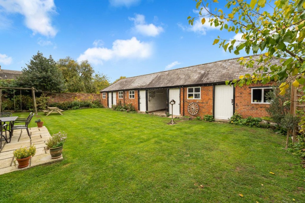 Images for Woolstone EAID:BUTLSHEWESTAPI BID:1