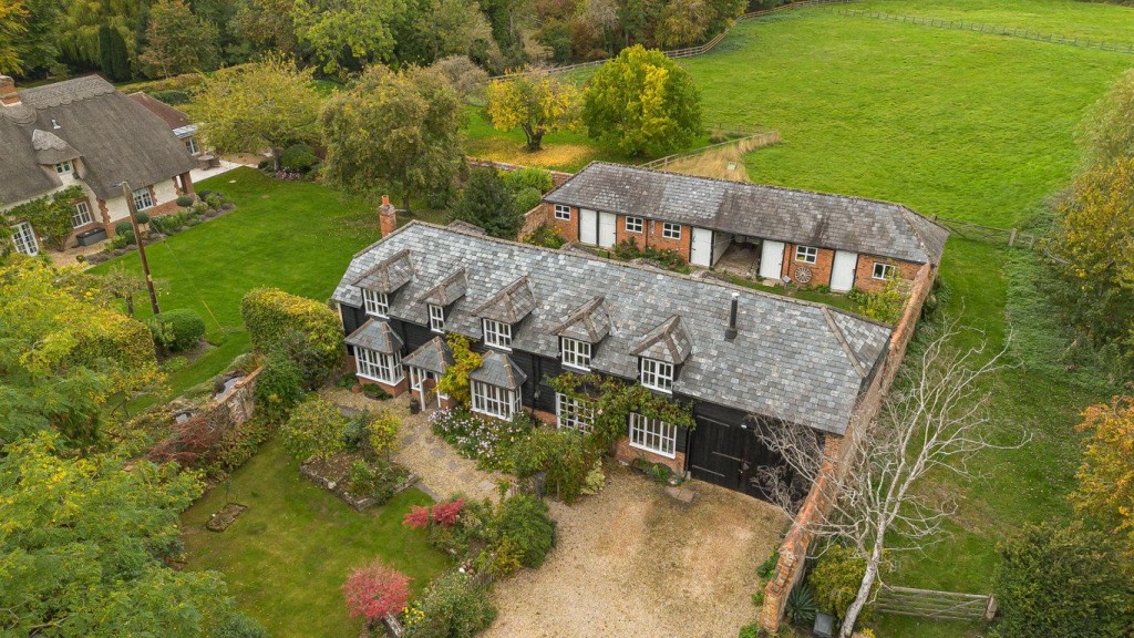 Images for Woolstone EAID:BUTLSHEWESTAPI BID:1