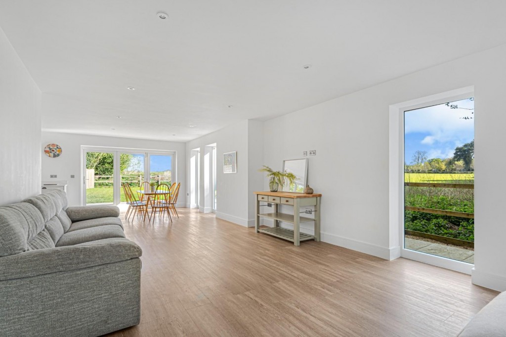 Images for Marsh Baldon, Oxford EAID:BUTLSHEWESTAPI BID:1