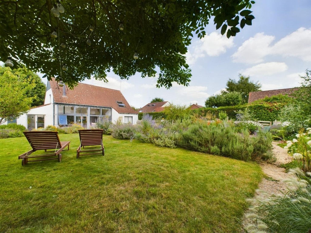 Images for Sutton Courtenay, Nr. Abingdon on Thames EAID:BUTLSHEWESTAPI BID:1