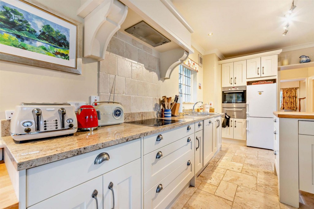 Images for Rosemary`s Cottage, Church Row, Childrey EAID:BUTLSHEWESTAPI BID:11