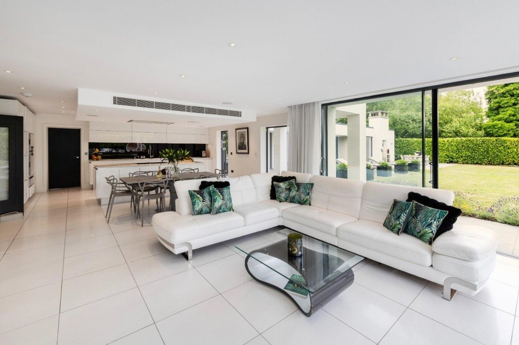 Images for Sutton Courtenay, Nr.Abingdon on Thames EAID:BUTLSHEWESTAPI BID:1