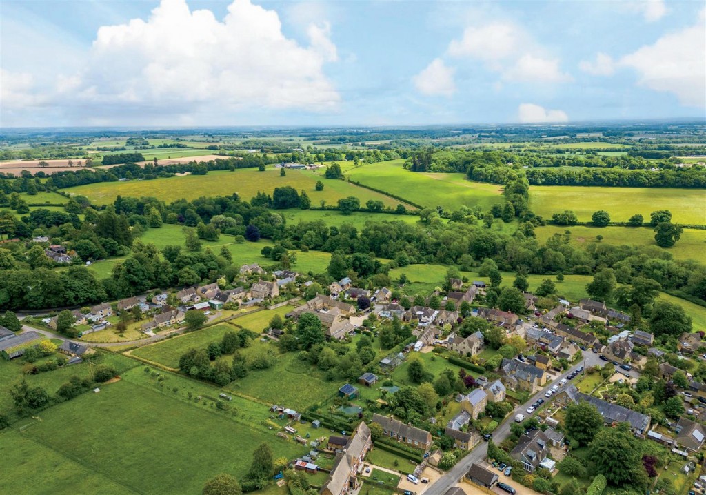 Images for Main Street, Over Norton EAID:BUTLSHEWESTAPI BID:11