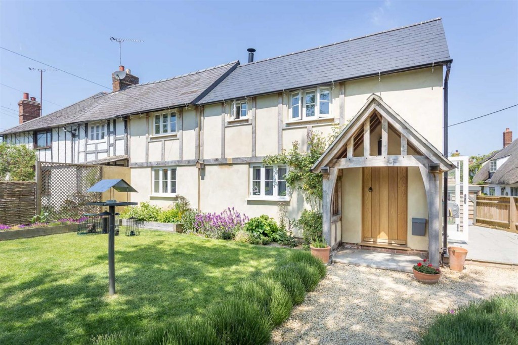 Images for High Street, Childrey EAID:BUTLSHEWESTAPI BID:11