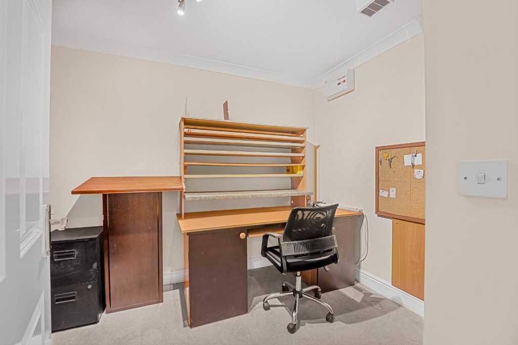 Images for Marston Ferry Road, Summertown, Oxford EAID:BUTLSHEWESTAPI BID:11