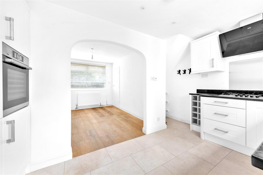 Images for Lewell Avenue, Marston, Oxford EAID:BUTLSHEWESTAPI BID:1