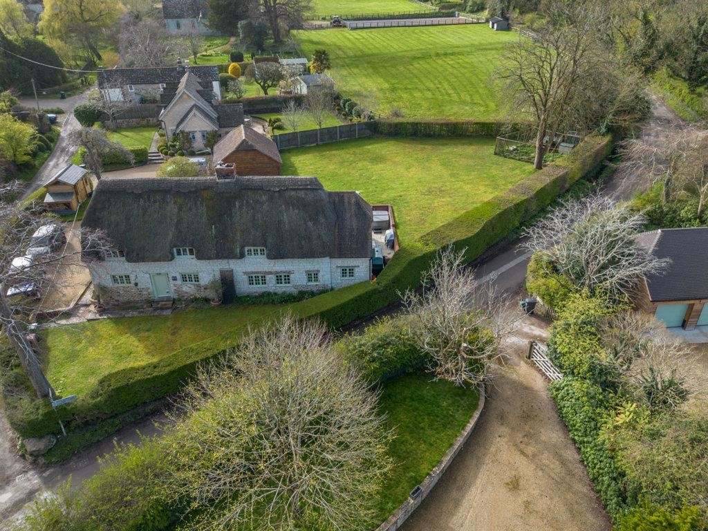 Images for Church Lane, Woolstone EAID:BUTLSHEWESTAPI BID:1