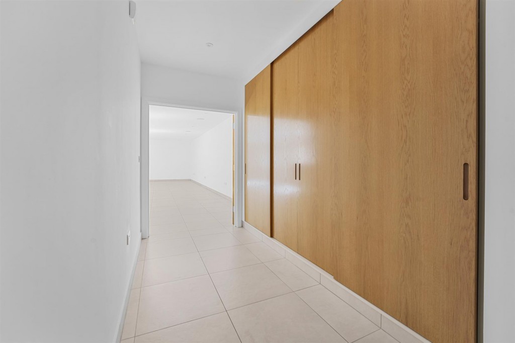 Images for Wheatley, Oxfordshire EAID:BUTLSHEWESTAPI BID:11