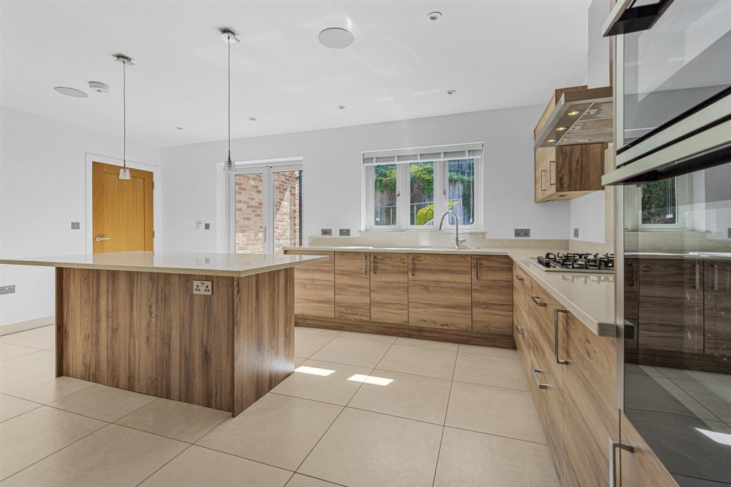 Images for Wheatley, Oxfordshire EAID:BUTLSHEWESTAPI BID:11