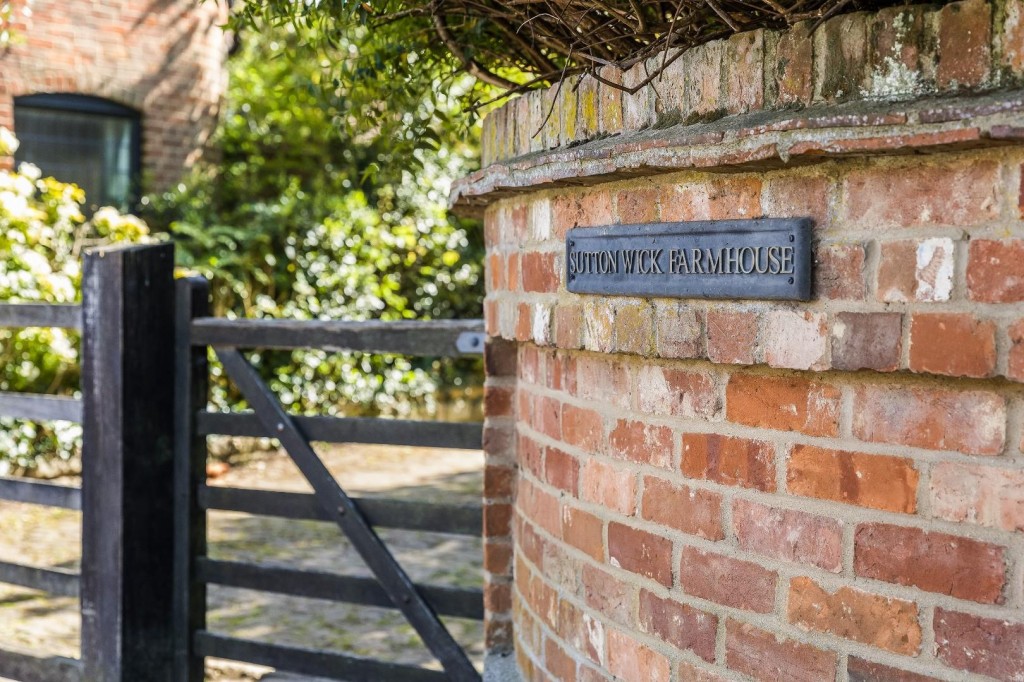 Images for Sutton Wick farm House, Sutton Wick, Nr. Abingdon on Thames EAID:BUTLSHEWESTAPI BID:1