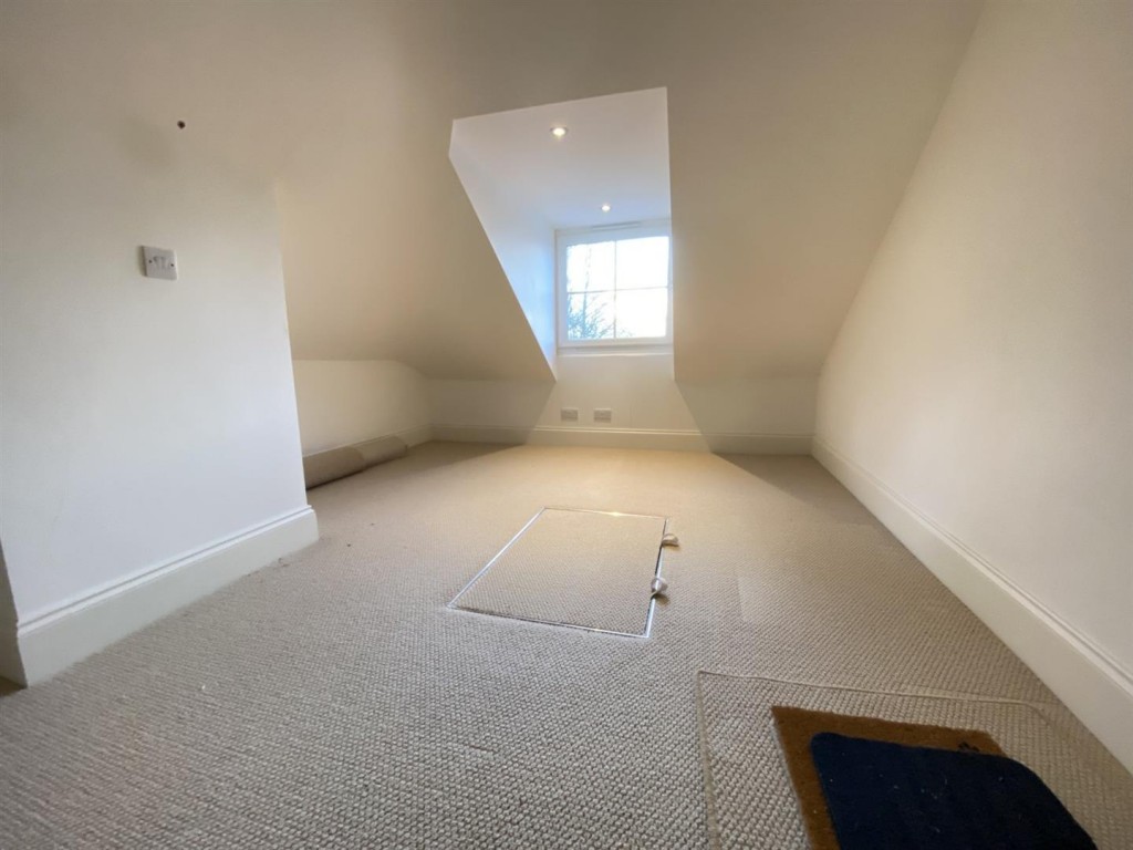 Images for Larkhill, Wantage EAID:BUTLSHEWESTAPI BID:11