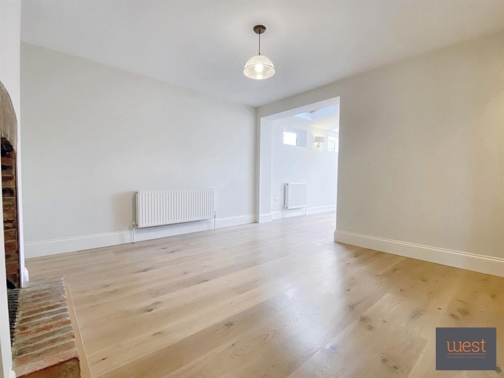 Images for Larkhill, Wantage EAID:BUTLSHEWESTAPI BID:11