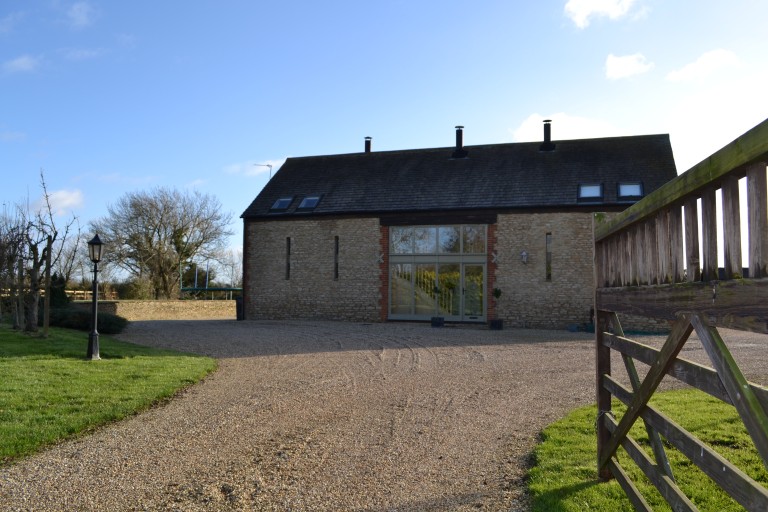 New Barn Farm - Hatford