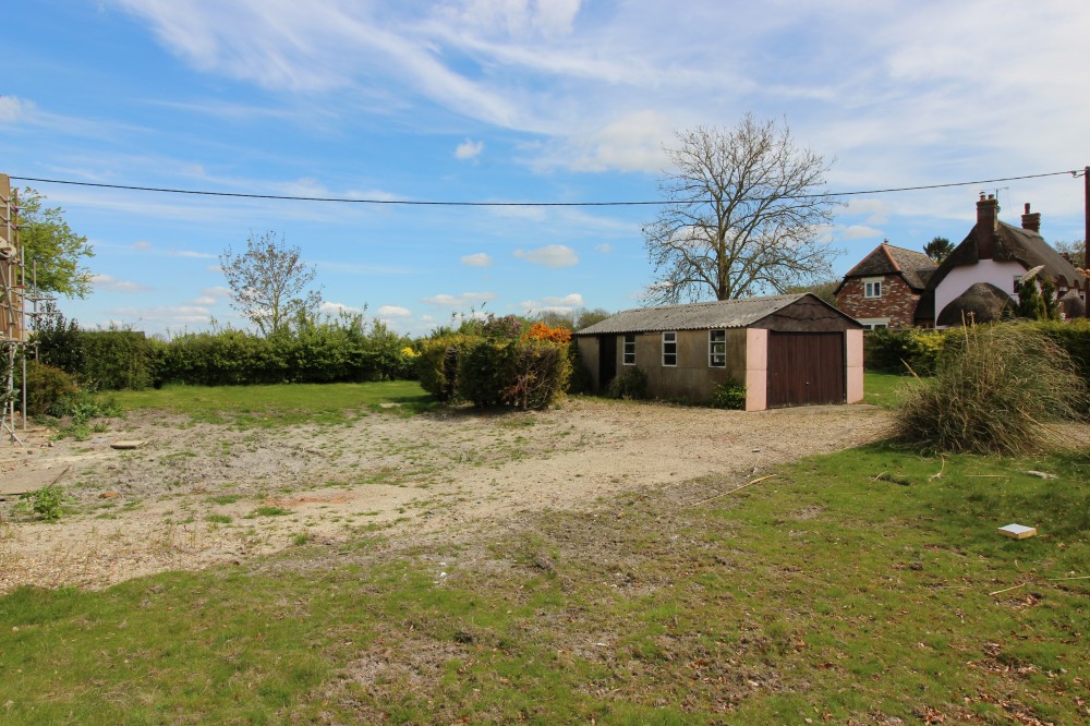 Beech Cottage Building Plot, Compton Beauchamp West The Property